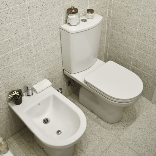 Depósito doble descarga Varese - Imagen 3